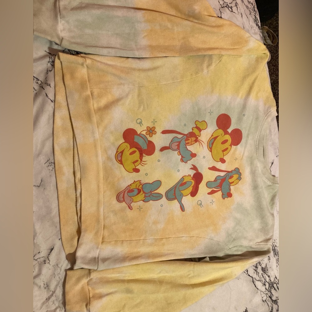 Cute kids Disney sweater